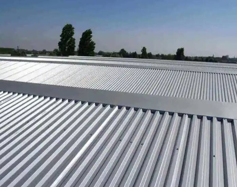 在现代建筑领域,新型建筑材料的应用正在以前所未有的速度改变着我们的居住环境。特别是在别墅建设中,这些创新材料不仅提高了施工效率,还带来了更加环保与美观的选择。